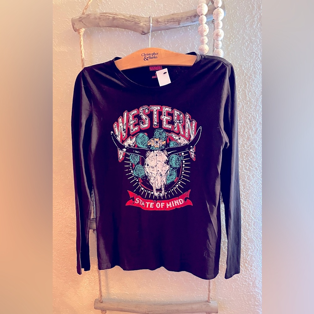 Women’s Longsleeve Western Tee